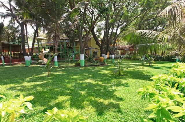 Anand Resort Arnalapada Ngoại thất bức ảnh